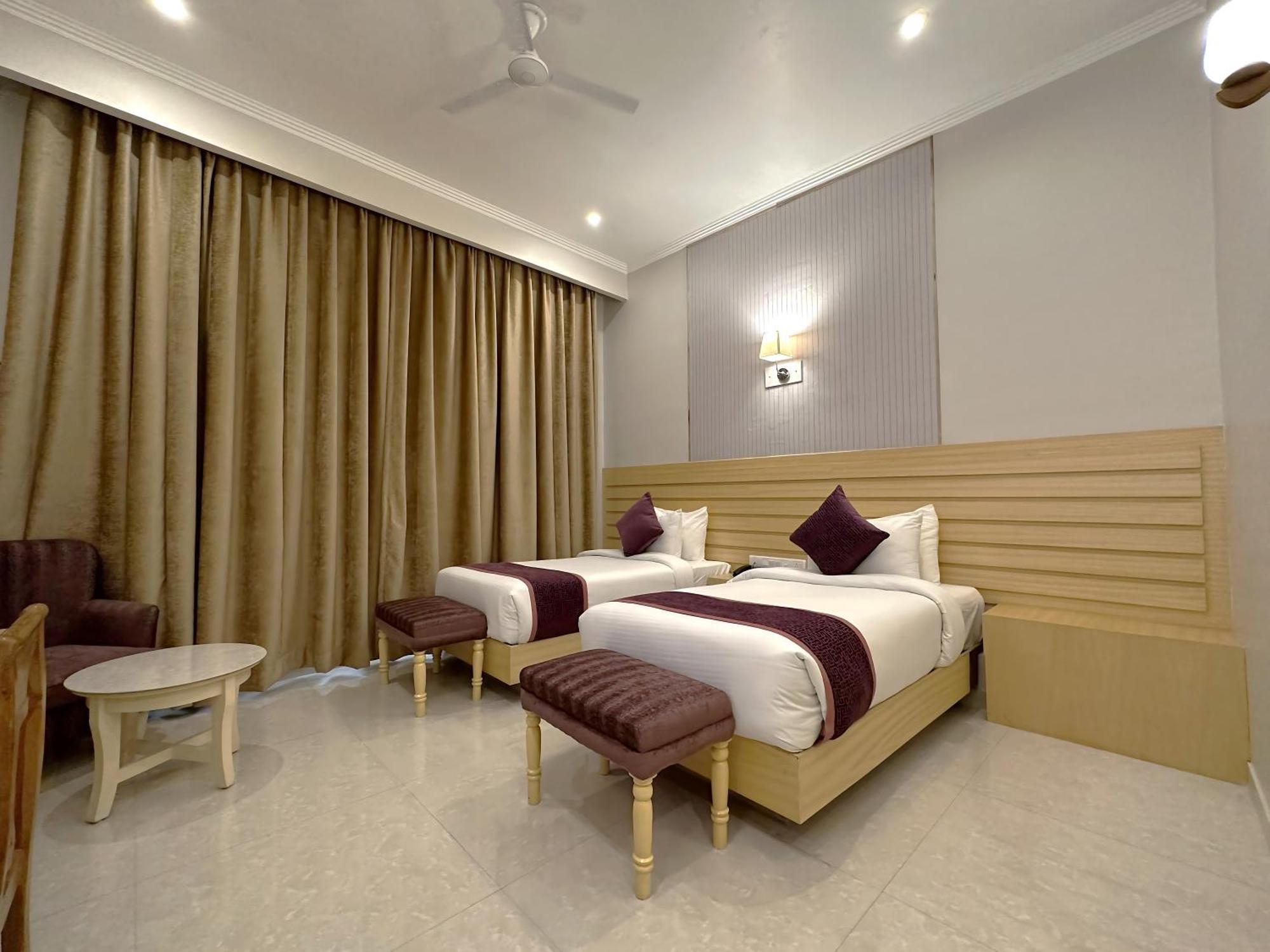 A S Hotels Khajuraho Luaran gambar