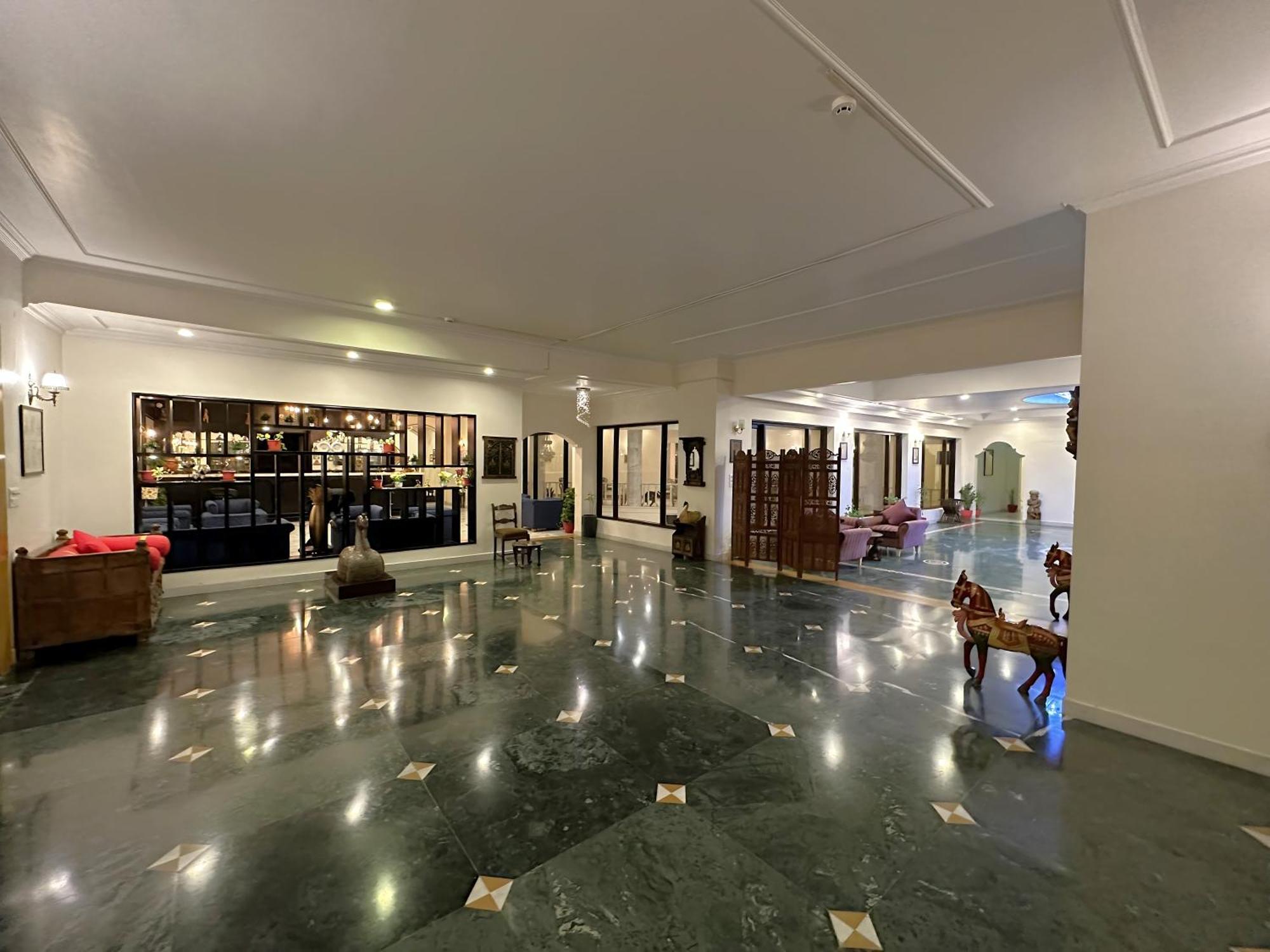 A S Hotels Khajuraho Luaran gambar